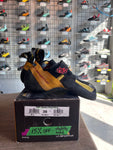 Clearance: La Sportiva Skwama Climbing Shoes